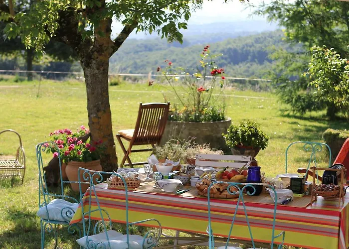 Hotel Au Bon Endroit Genebrieres