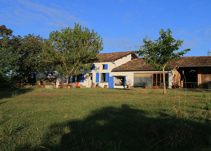 Hotel Au Bon Endroit Genebrieres