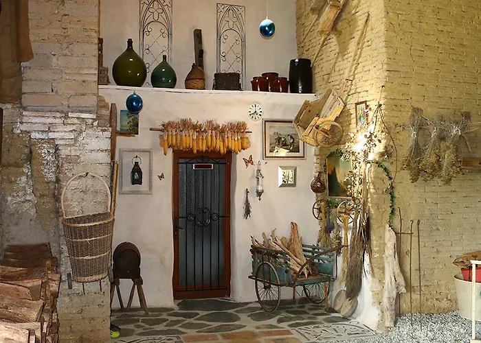 Au Bon Endroit Hotel *